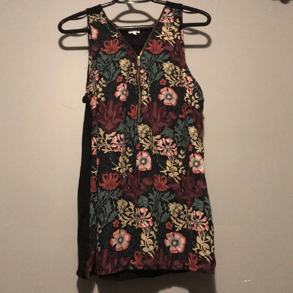 Tank top / blouse